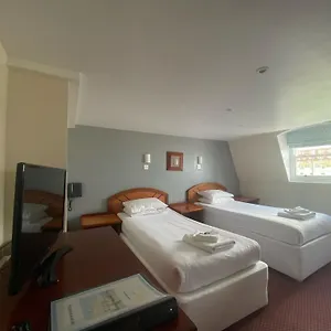 2* Hotell The