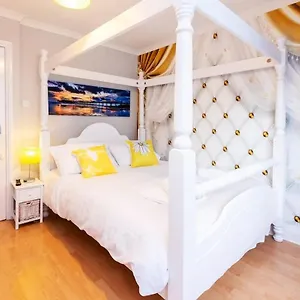 Host & - Royal Crescent Townhouse Holiday home